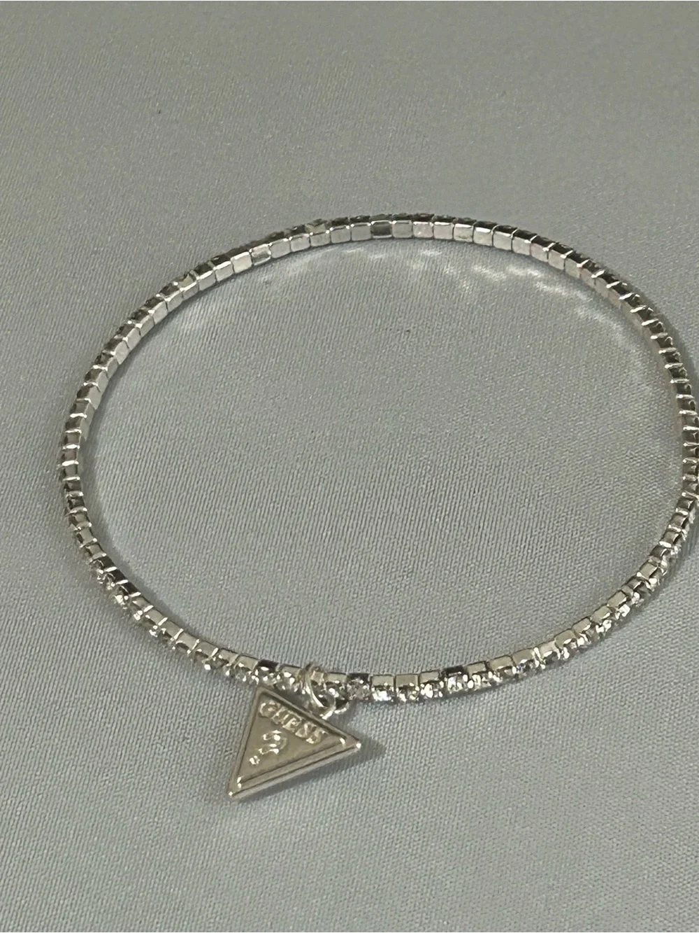 GUESS Silver-Tone Triangle Charm Rhinestone Stretch Bracelet